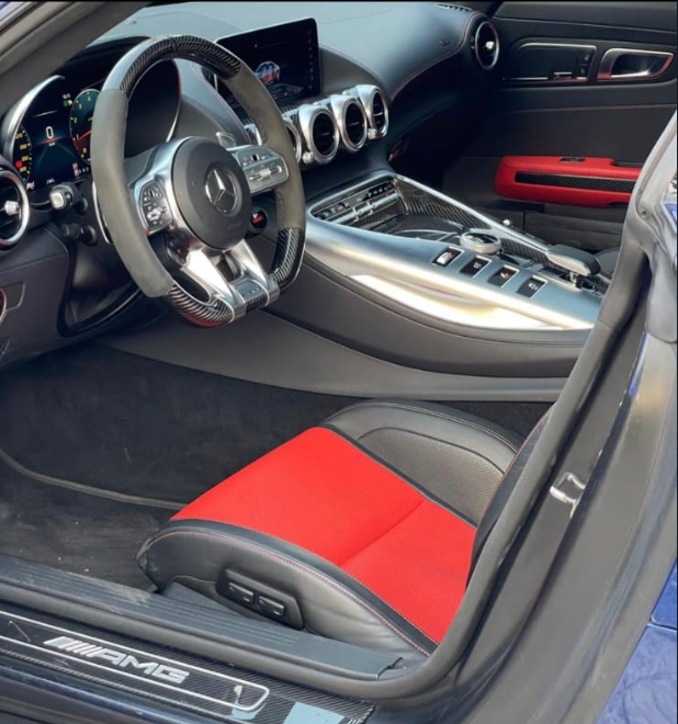 Mercedes GTS