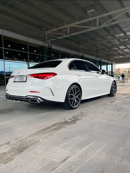 Mercedes C200
