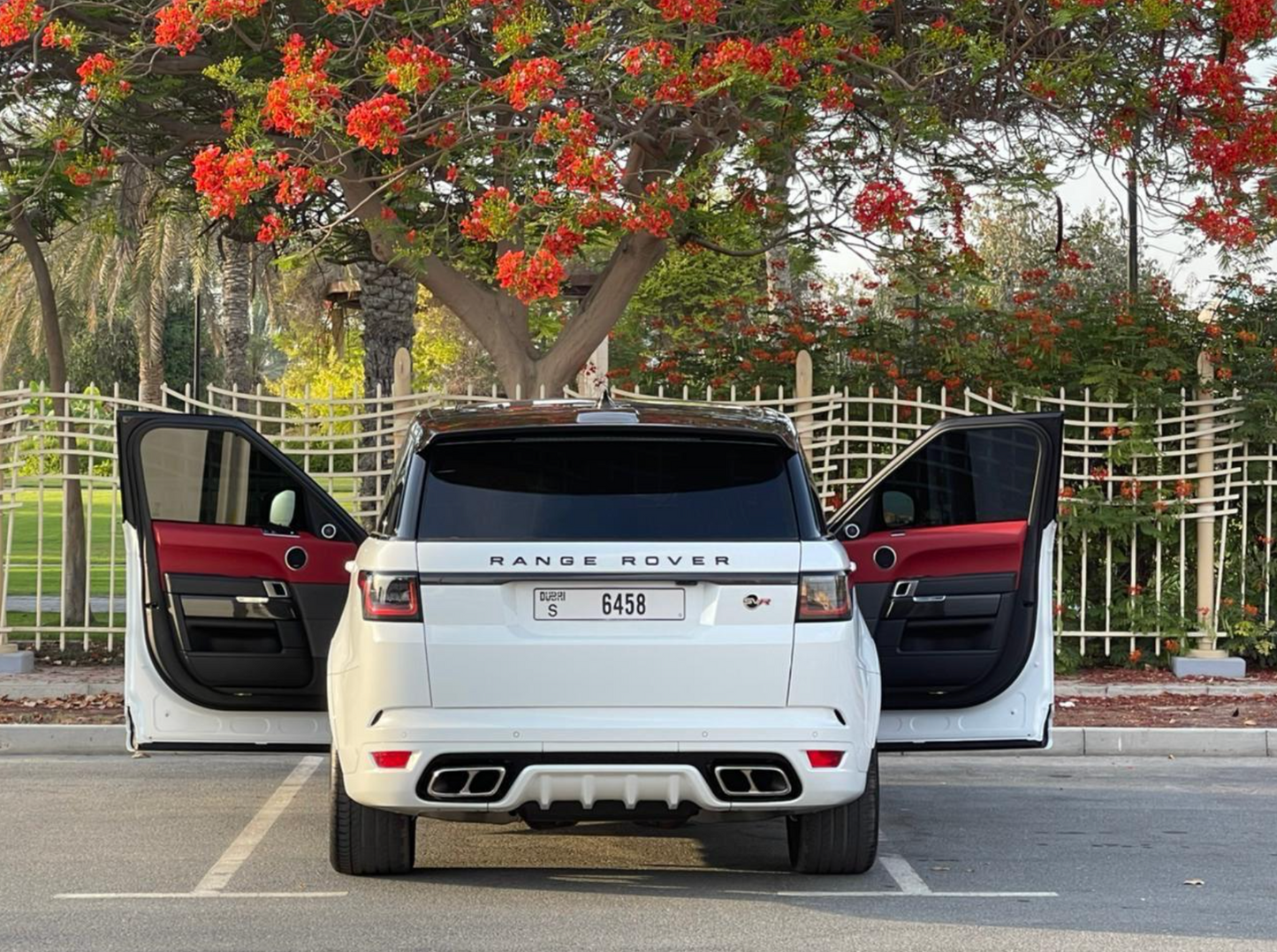 Range Rover SVR