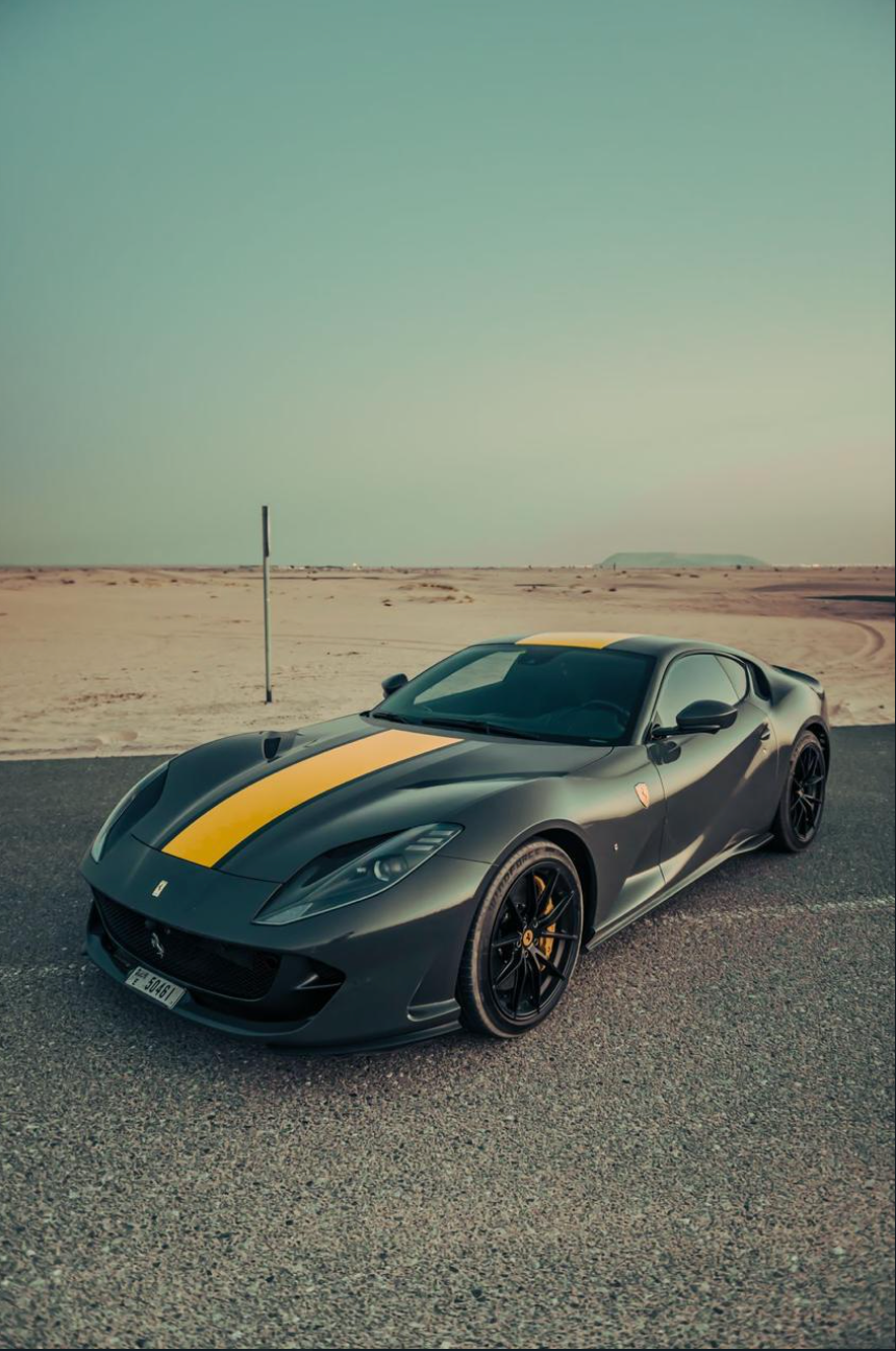 Ferrari 812
